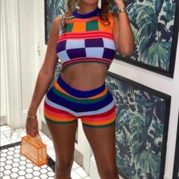 Hot Girl Knitted Baddie Shorts Set - Picture 2 of 5